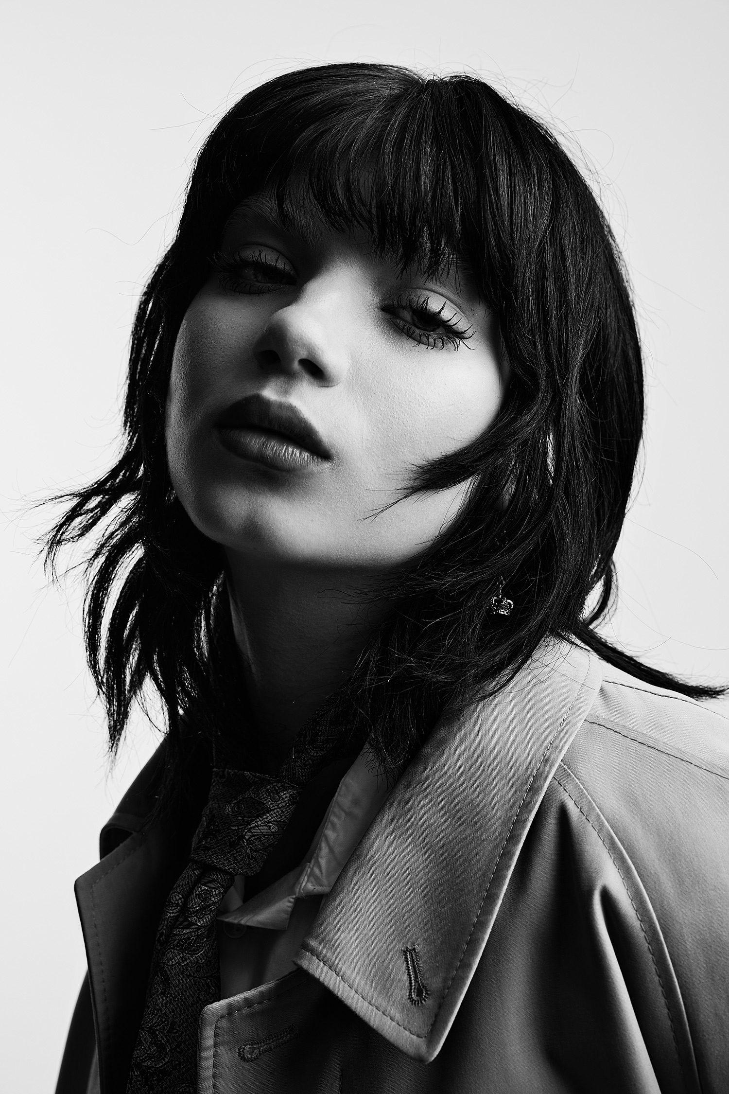 Fashion Editorial Portrait Fotografie Model Cindy von Reload Models, Schwarz Wei&szlig;, Dominique Hammer Fotograf Wien