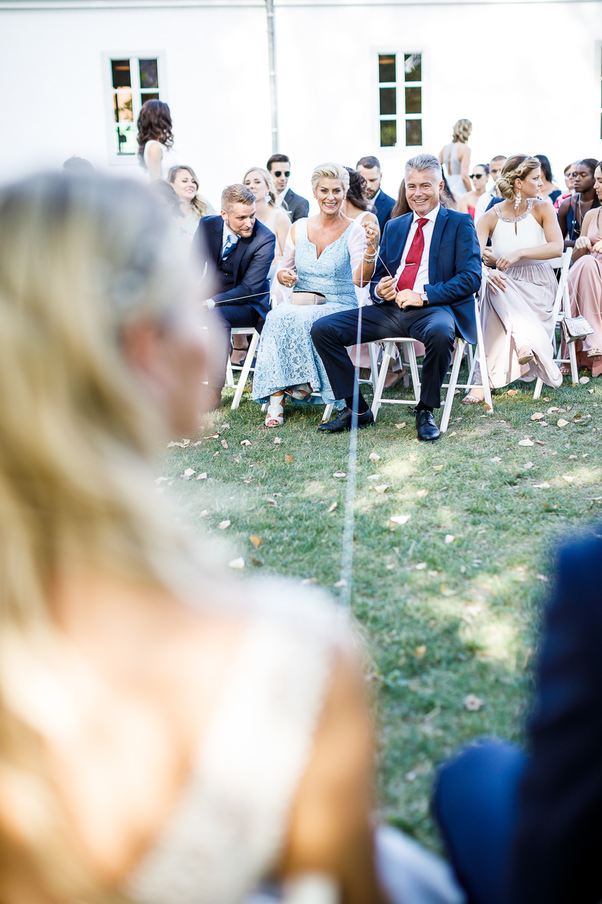 Hochzeitsfotografie aus Trausdorf an der Wulka, Im Bild: Eine Ring-Zeremonie bei der Trauung