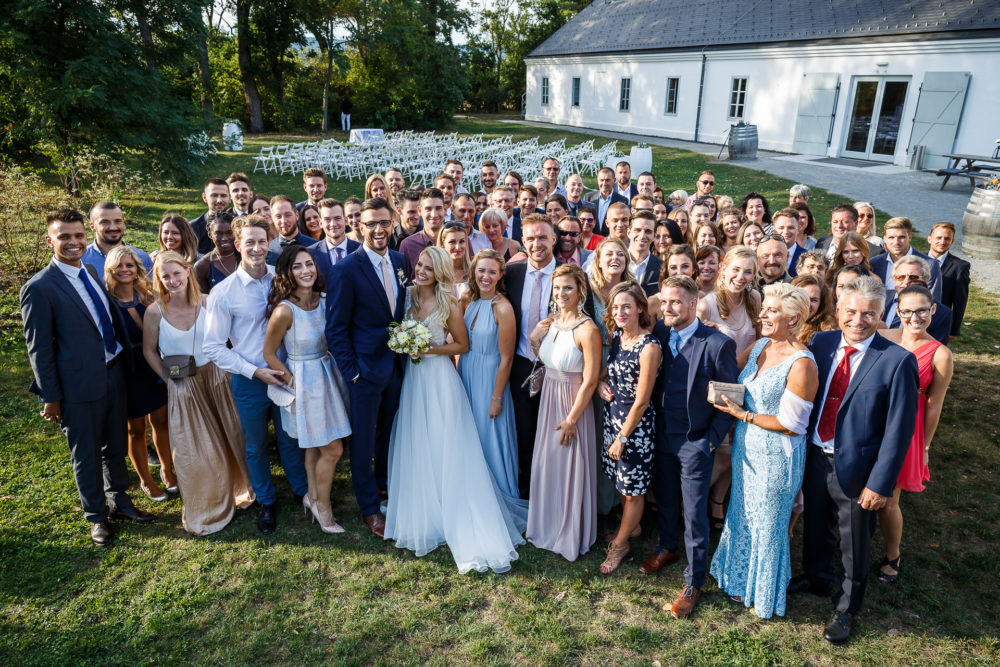 Hochzeitsfotografie aus Trausdorf an der Wulka, Im Bild: Das Gruppenfoto
