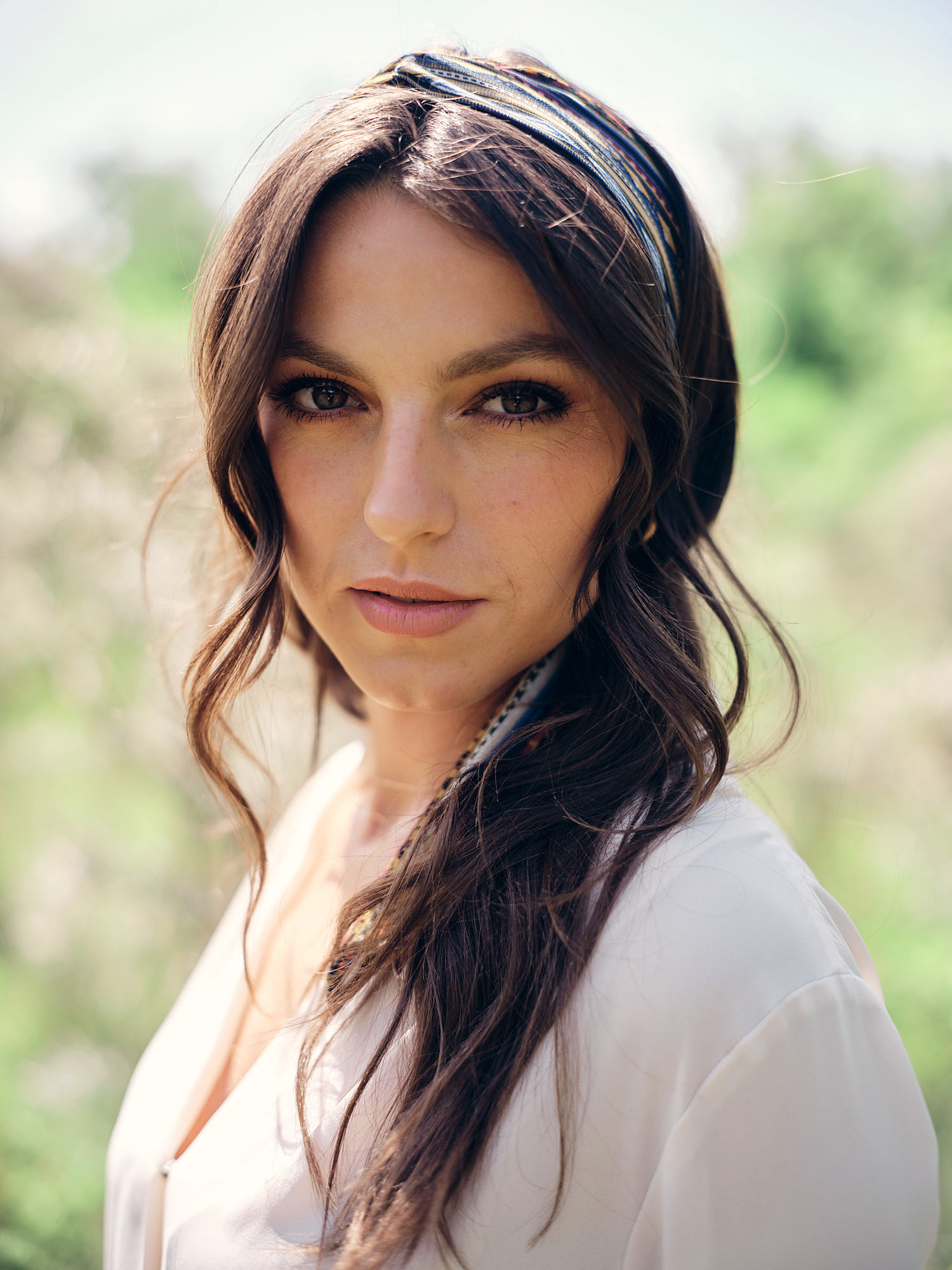 FUJI GFX Minolta MC Rokkor 55mm F1,7 Test with Alina