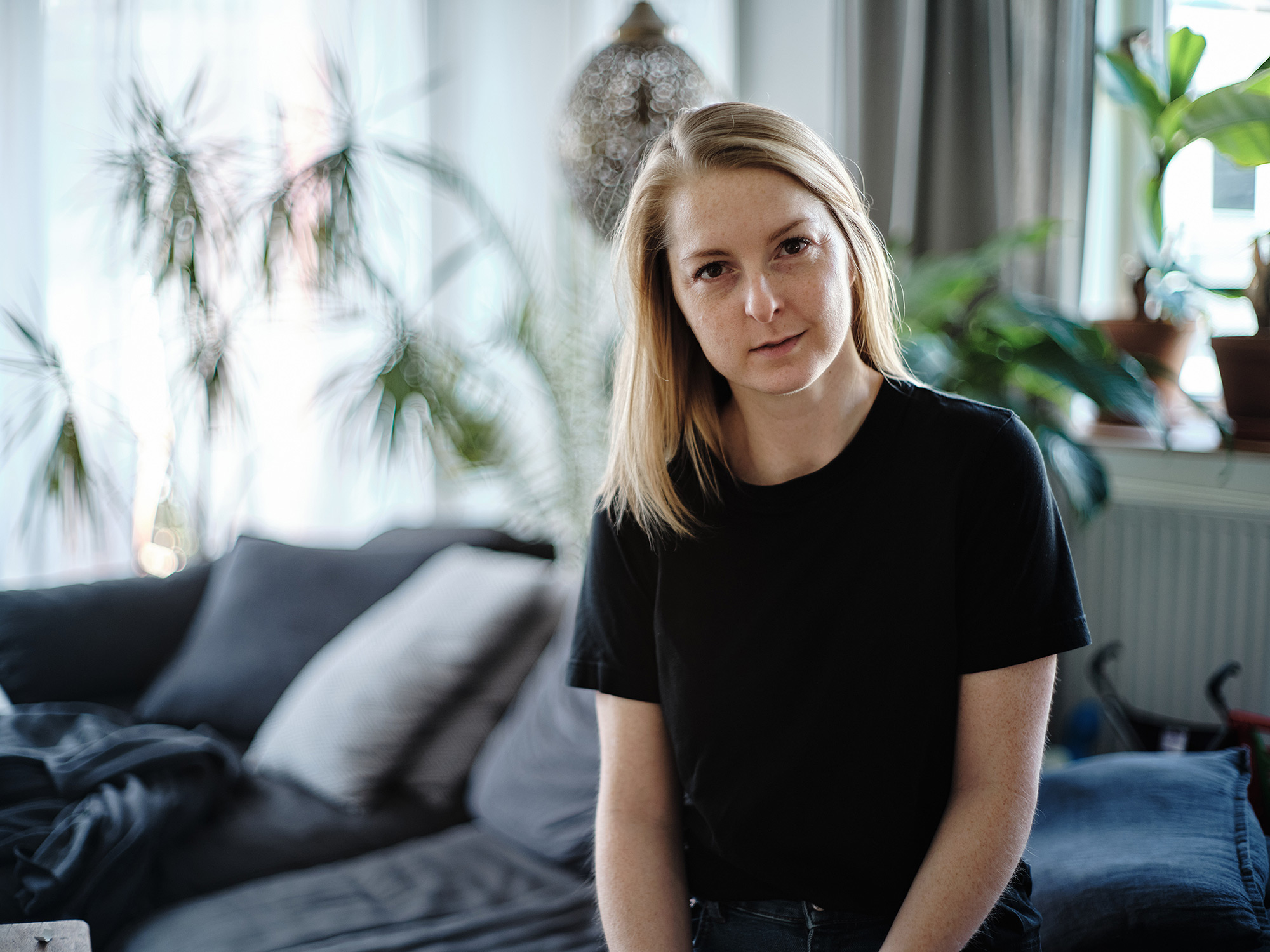 FUJI GFX Minolta MC Rokkor 58mm F1,4 Test with Lisa